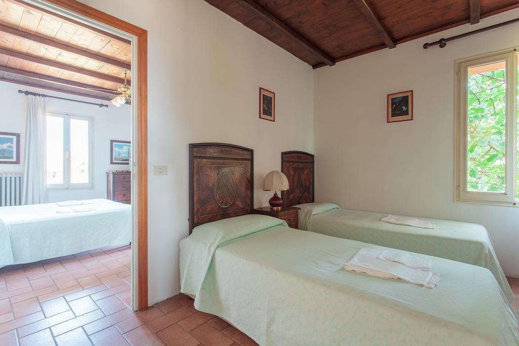 Agriturismo Il Pettirosso Forlì Exterior foto