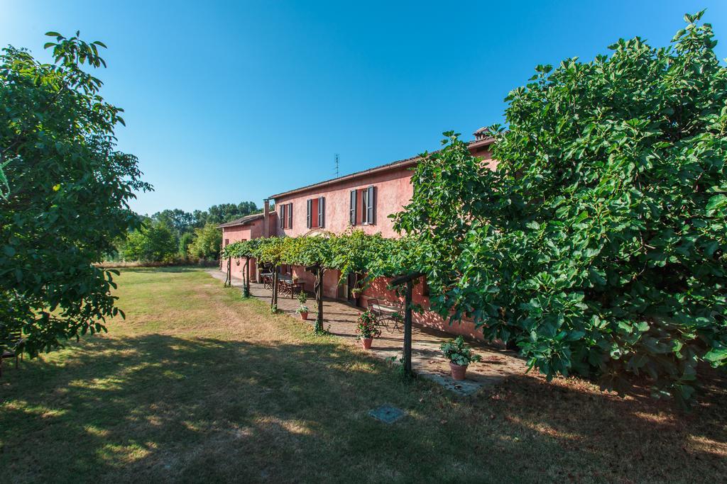 Agriturismo Il Pettirosso Forlì Exterior foto